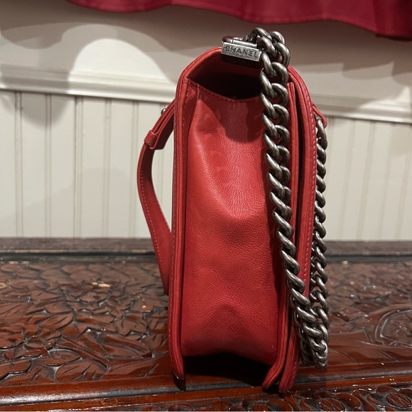 Chanel Large Boy Bag - Picture 10 of 11